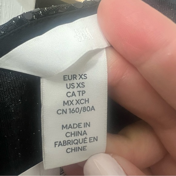 H&M Women’s XS Metallic Black Sequin Event Party Glam Witchy Bodycon Mini Dress - Picture 7 of 12